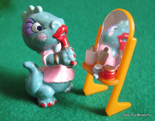 Gitti Gernegross�i�����ρj