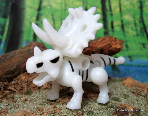 �A���L�P���g�v�X