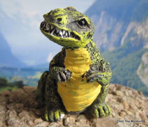 �A���T�E���X