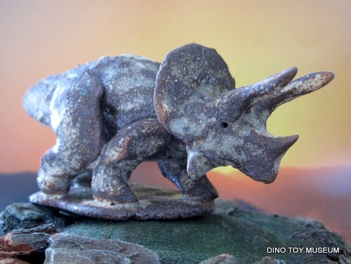 �g���P���g�v�X