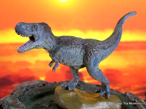 �e�B���m�T�E���X