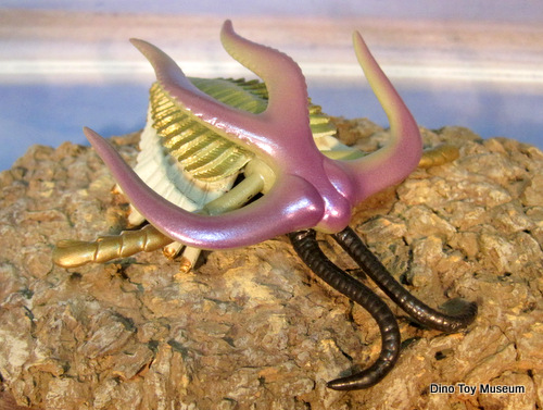 �}������