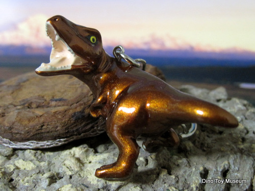 ���^���L�[�z���_�[